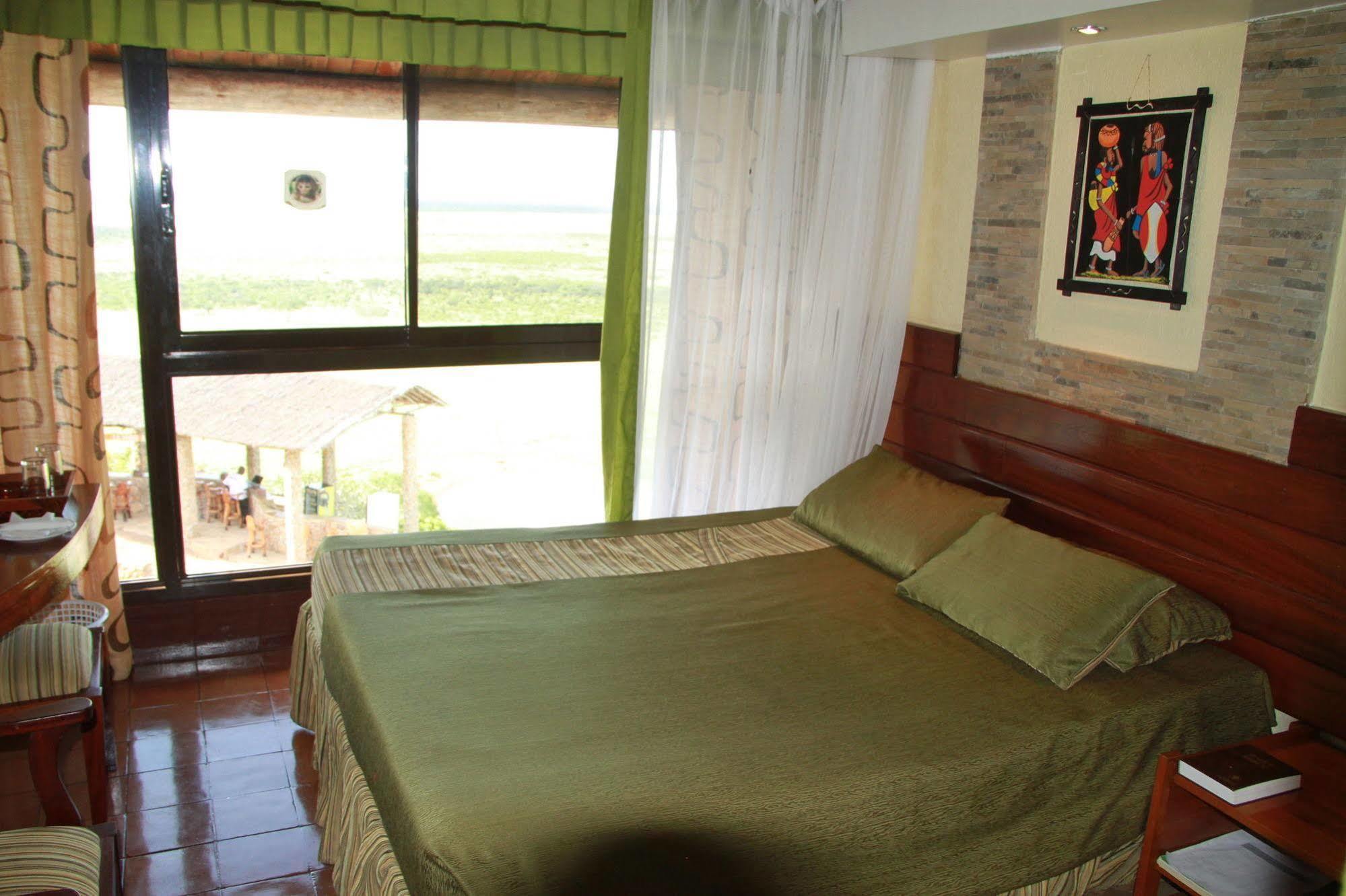Voi Safari Lodge Kültér fotó